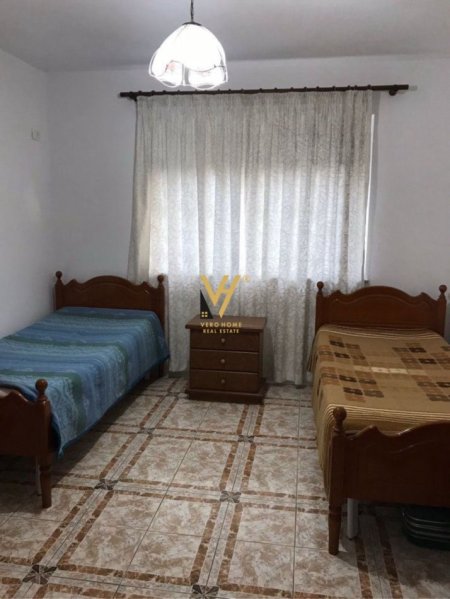 Tirane, jepet me qera apartament 3+1+Ballkon Kati 4, 90 m² 500 € (RRUGA E ELBASANIT)