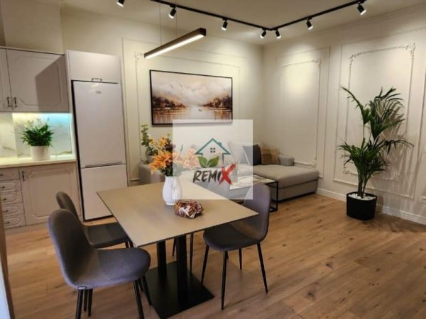 Durres Plazh, shitet apartament 1+1+Aneks+Ballkon Kati 6, 60 m² 120.000 €