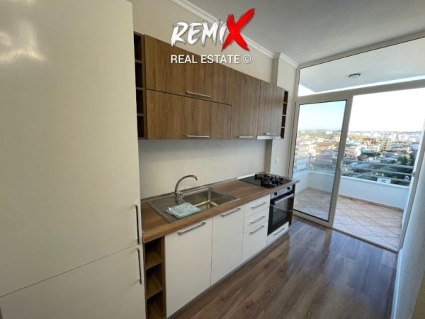 Durres Plazh, shitet apartament 2+1+Aneks+Ballkon Kati 6, 82 m² 108.000 €