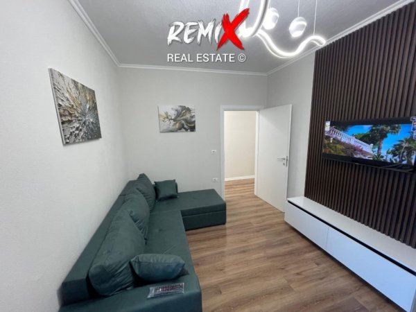 Durres Plazh, shitet apartament 2+1+Aneks+Ballkon Kati 6, 82 m² 108.000 €