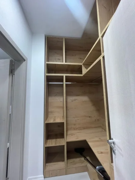 Tirane, Shitet Apartament 3+1+2+Oborr, 📍Zona e Freskut/ Vilat Arabe, Linze