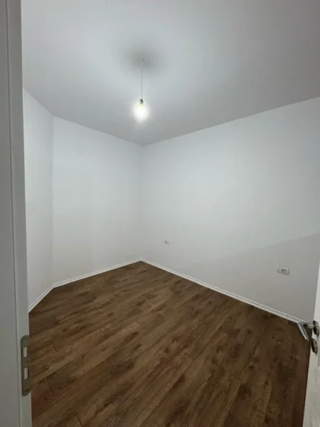 Tirane, Shitet Apartament 3+1+2+Oborr, 📍Zona e Freskut/ Vilat Arabe, Linze