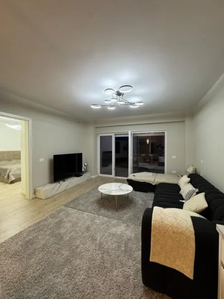 Shitet Apartament 2+1+2+Oborr, 📍Zona e Freskut/ Vilat Arabe, Linze