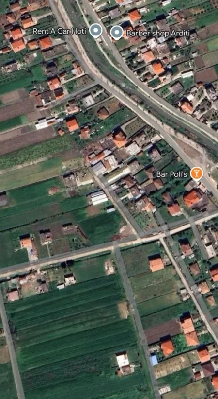 Durres, shitet truall ne bregdet , 810 m² 64.000 € (prane detit Qerret, Kavaje)