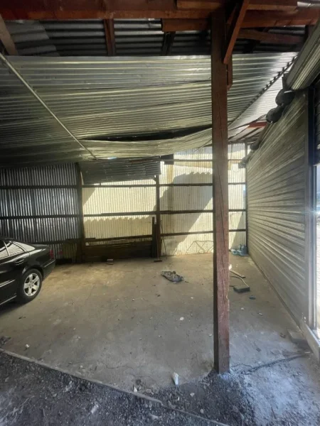 Tirane, jepet me qera ambjent biznesi Kati 0, 90 m² 600 € (ASTIR)