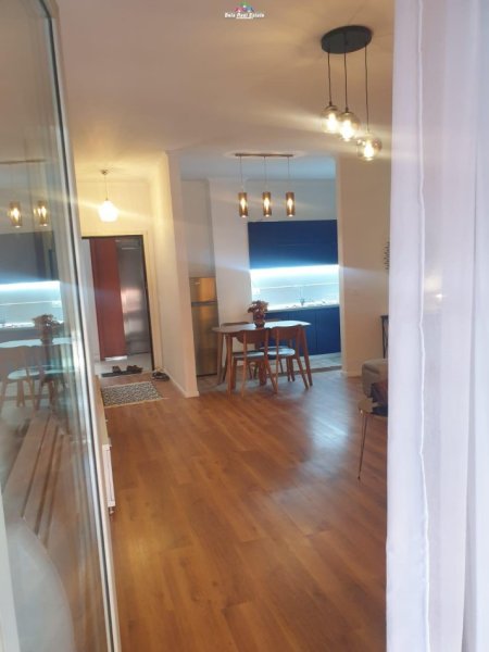 Tirane, jepet me qera apartament 1+1+Ballkon Kati 2, 75 m² 750 € (delijorgji)