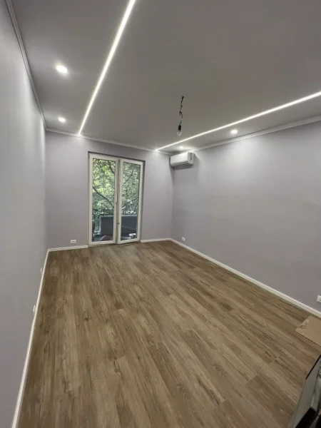 Jepet me qera apartament 3+1+Ballkon Kati 3, 100 m² 1.000 € (Andon Zako Cajupi)