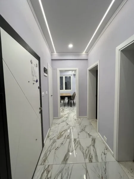 Jepet me qera apartament 3+1+Ballkon Kati 3, 100 m² 1.000 € (Andon Zako Cajupi)