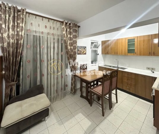 Tirane, jepet me qera apartament 2+1 Kati 5, 75 m² 700 € (Myslym Shyr)