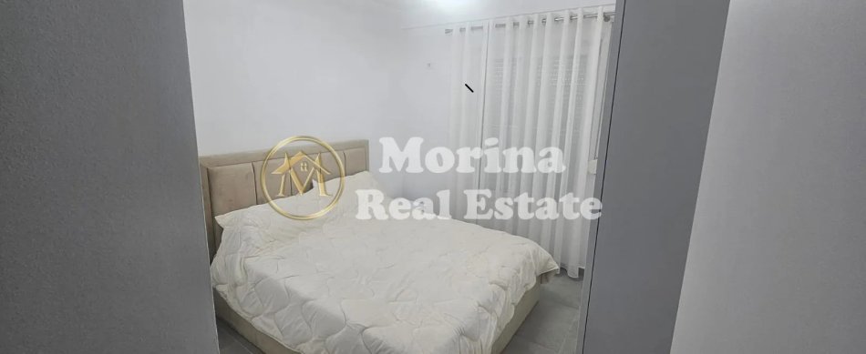 Tirane, jepet me qera apartament 2+1 Kati 1, 90 m² 450 € (Selite)