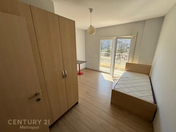 Tirane, shes apartament 2+1+2 , 128 m² 244.000 € (Kopshti Botanik Zoologjik)