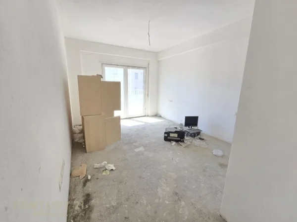 Tirane, shes apartament 2+1+2+Ballkon , 128 m² 221.000 € (Kopshti Botanik Zoologjik)