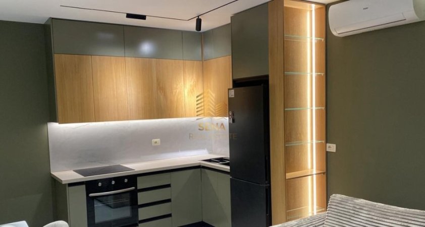 Tirane, jepet me qera apartament 2+1+Ballkon Kati 8, 93 m² 600 € (Rruga Ali Demi)