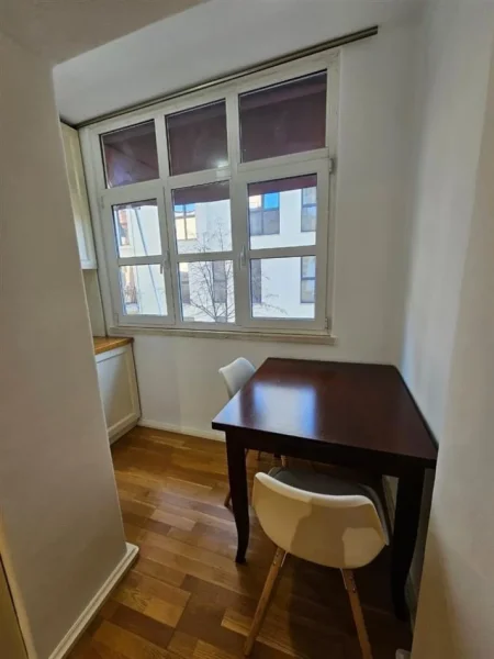 Tirane, jepet me qera apartament 1+1+Aneks Kati 3, 57 m² 450 € (Vasil Shanto)