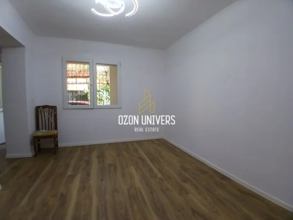 Tirane, shitet apartament 2+1 Kati 1, 70 m² 128.000 € (Tregu Elektrik)