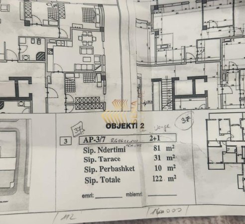 Tirane, jepet me qera apartament 2+1+Ballkon Kati 6, 122 m² 244.000 € (Kompleksi Colombo)