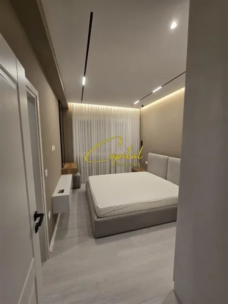 Tirane, jepet me qera apartament 2+1 Kati 7, 110 m² 90.000 leke (ASTIR)