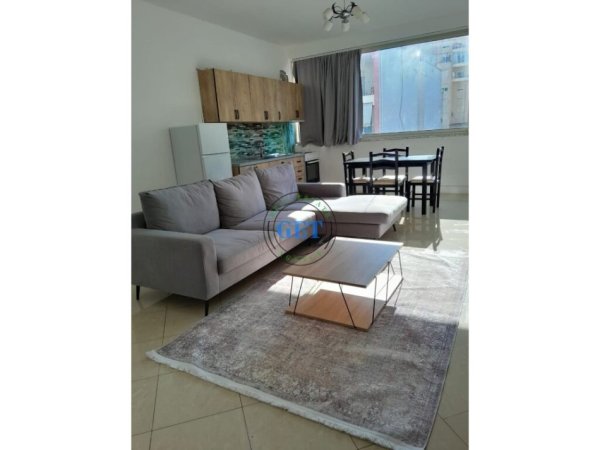 Durres, shitet apartament 2+1+Ballkon Kati 3, 131 m² 139.000 € (Vollga)