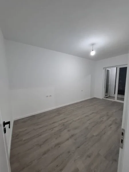 Tirane, shitet apartament 2+1+Aneks+Ballkon Kati 5, 97 m² 139.000 € (pallatet cabej)