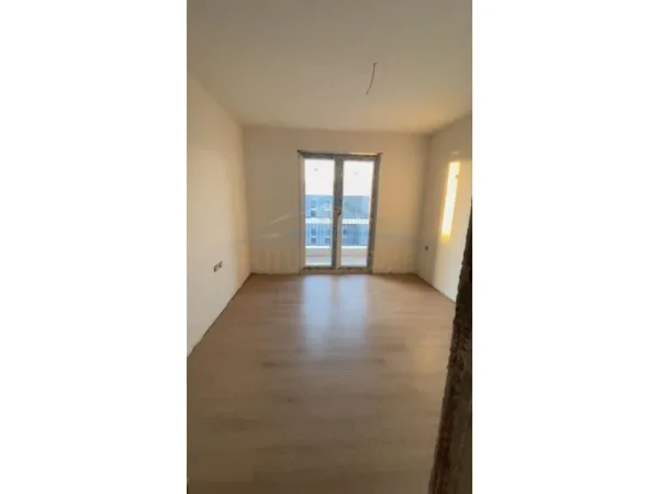 Shitje, Apartament 2+1, Univers City, Tirane
