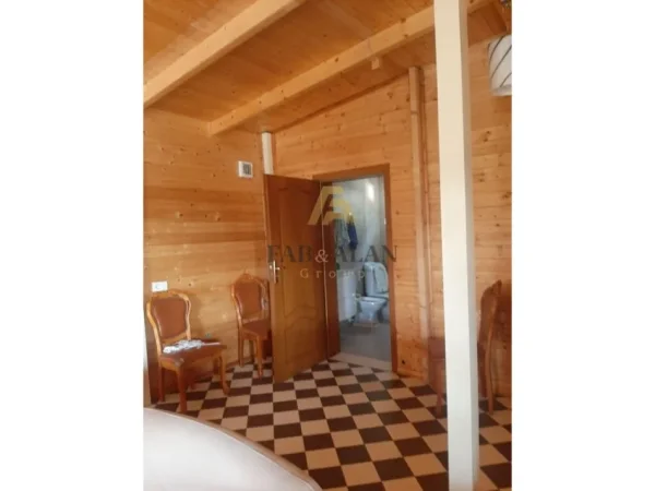 Tirane, shitet ferme+shtepi druri e investuar , 14.500 m² 870.000 € (GURRE E MADHE)