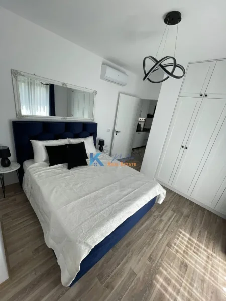 Tirane, jap me qera apartament 1+1+Ballkon Kati 2, 60 m² 700 € (21 Dhjetori)