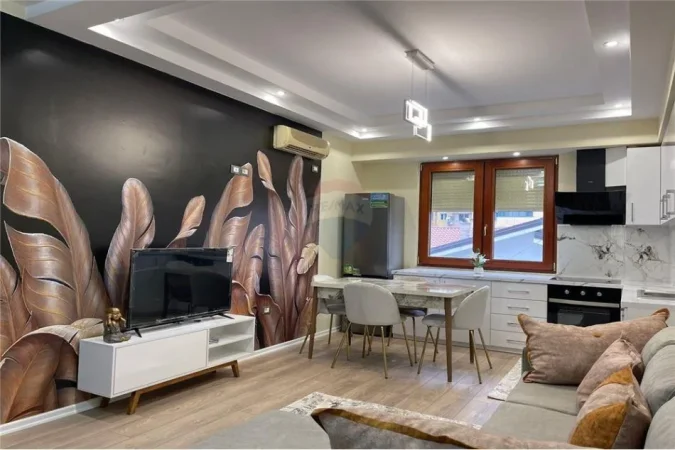 Tirane, jepet me qera apartament 2+1 Kati 4, 90 m² 750 € 