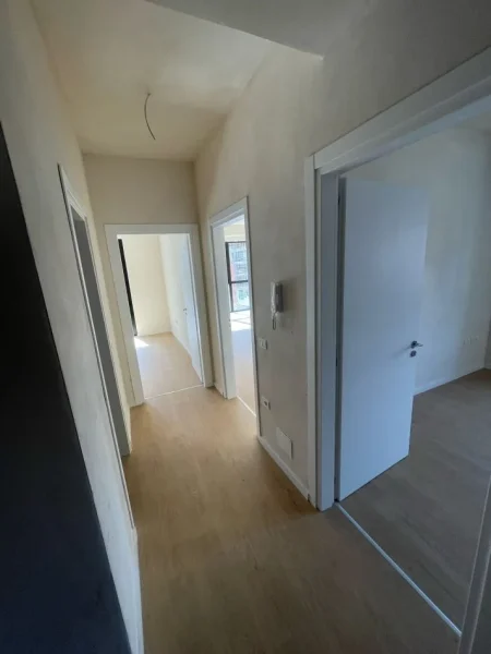 Tirane, shitet apartament 2+1 Kati 3, 90 m² 126.000 € (Sokrat Miho pran Vila L 2)