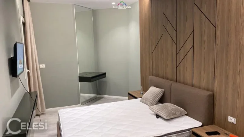 Tirane, jepet me qera apartament 2+1 Kati 7, 93 m² 600 € (ali demi)