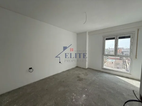 Tirane, shitet apartament 2+1+Ballkon Kati 4, 103 m² 102.780 € (Paskuqan)
