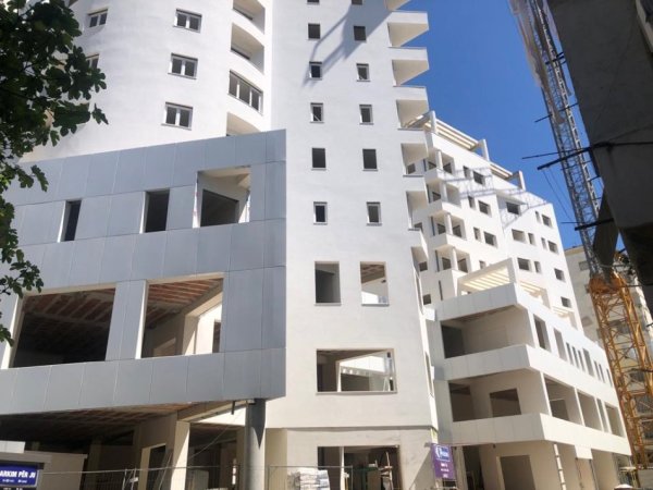 Tirane, shitet apartament 2+1 , 77 m² 200.000 € (Kafe Flora)