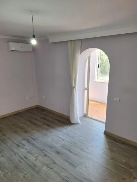 Tirane, shitet apartament 2+1 Kati 3, 95 m² 210.000 € (Tirane e Re)