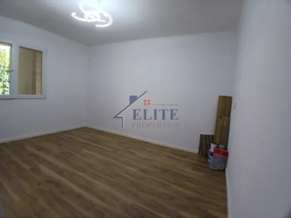 Tirane, shitet apartament 2+1 Kati 0, 70 m² 128.000 € (Ish Tregu Elektrik)