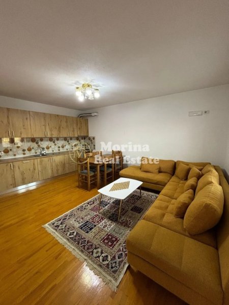 Tirane, jepet me qera apartament 2+1 Kati 2, 90 m² 400 € (Sauk)