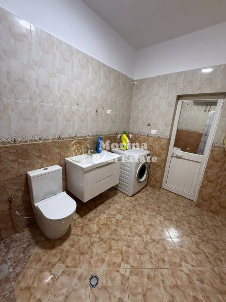 Tirane, jepet me qera apartament 2+1 Kati 1, 85 m² 500 € (5 maji)