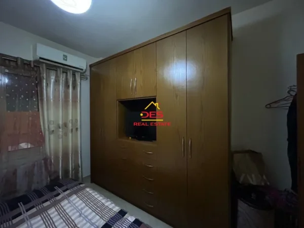 Fier, shitet apartament 2+1+Ballkon Kati 2, 102 m² 120.000 € (Rruga Aulona)