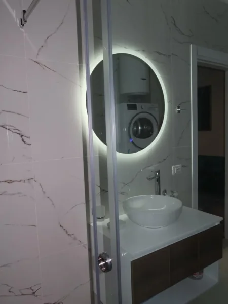 Tirane, jepet me qera garsonier 1+1 Kati 3, 58 m² 650 € (Selite)