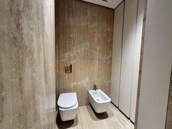 Tirane, shitet apartament 2+1 , 211 m² 1.290.000 € (Lion Park 1, Rruga e Elbasanit)