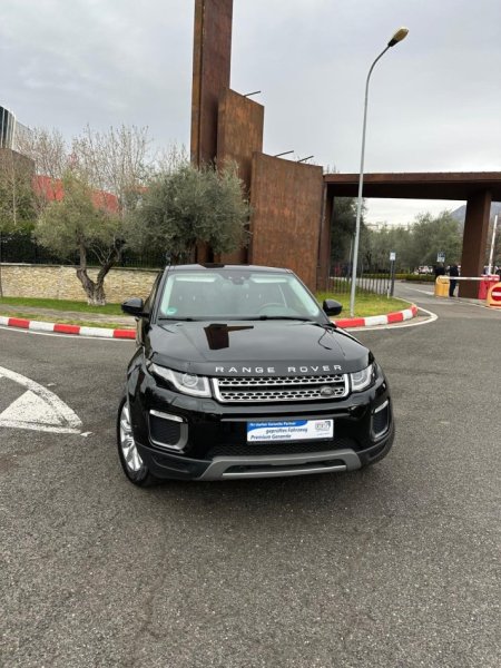 Tirane, shes SUV | Fuoristrad | Xhip RANGE ROVER EVOQUE 2.0 DIESEL FULL OPTION Nafte, e zeze automatik Klima 163.000 km