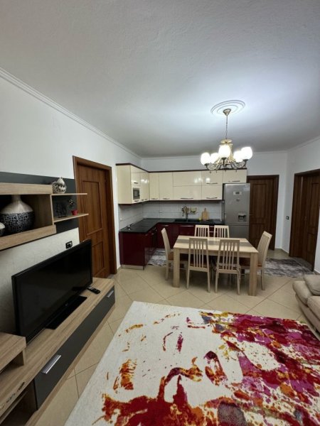 Tirane, jepet me qera apartament 2+1+Aneks+Ballkon Kati 2, 67 m² 500 € (don bosko)