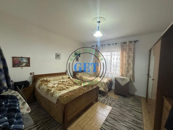 Durres, shitet Vile 2 Katshe Kati 2, 352 m² 240.000 € (Ish Keneta)