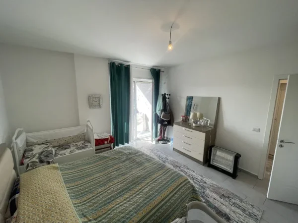 Tirane, shes apartament 3+1+Aneks+Ballkon Kati 4, 136 m² 145.000 € (OKAZION ,Astir)