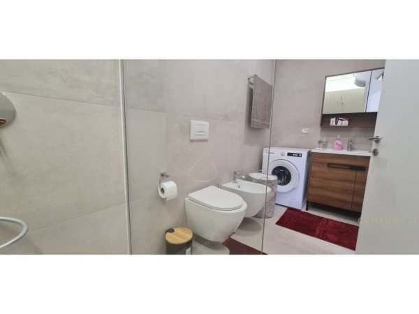 Tirane, jepet me qera Vile 1+1 Kati 3, 60 m² 450 € (Rruga e elbasanit)