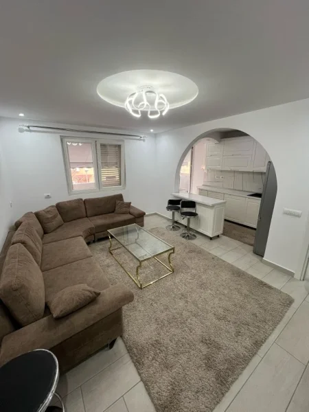 Tirane, shitet apartament 2+1 Kati 3, 83 m² 158.000 € (Rruga e Kavajes)