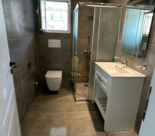 Tirane, jepet me qera apartament 2+1+Ballkon Kati 4, 75 m² 148.000 € (Rruga Kavajes)
