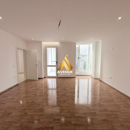 Tirane, jepet me qera ambjent biznesi Kati 6, 190 m² 1.700 € (Rruga e Elbasanit)