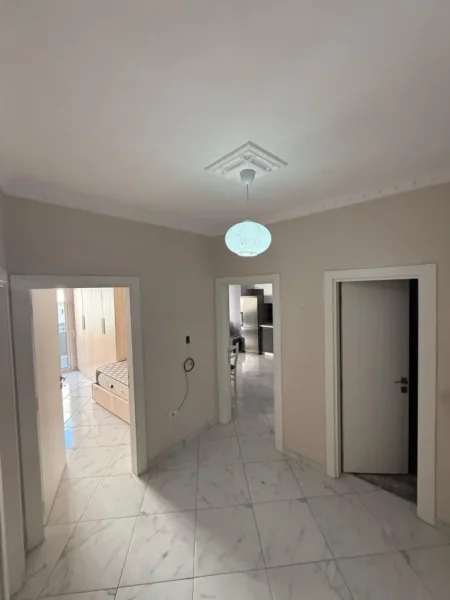 Tirane, jepet me qera apartament 2+1+Ballkon Kati 4, 100 m² 450 € 