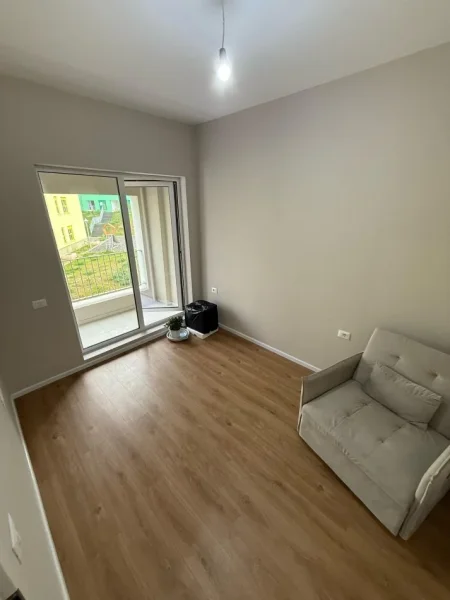 Tirane, shitet apartament 1+1+Ballkon Kati 3, 53 m² 95.000 € 