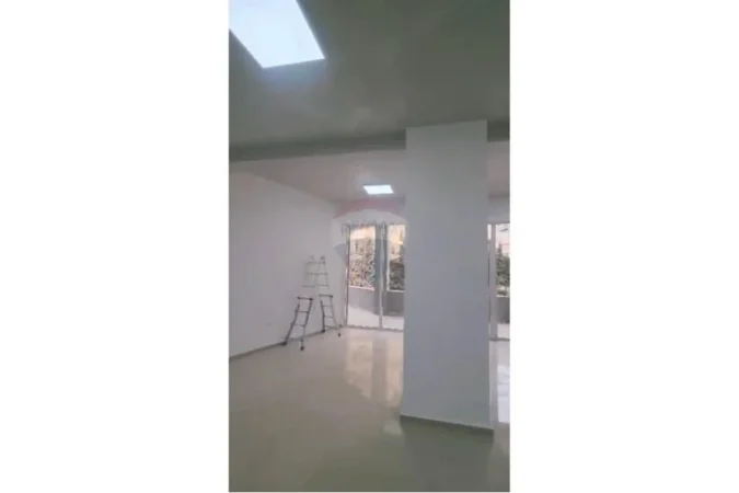 jepet me qera , 80 m² 700 € (AMBIENT ZYRE PER QIRA NE ASTIR)