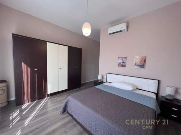 Tirane, jepet me qera apartament 2+1 Kati 8, 750 Euro (kompleksi delijorgji)